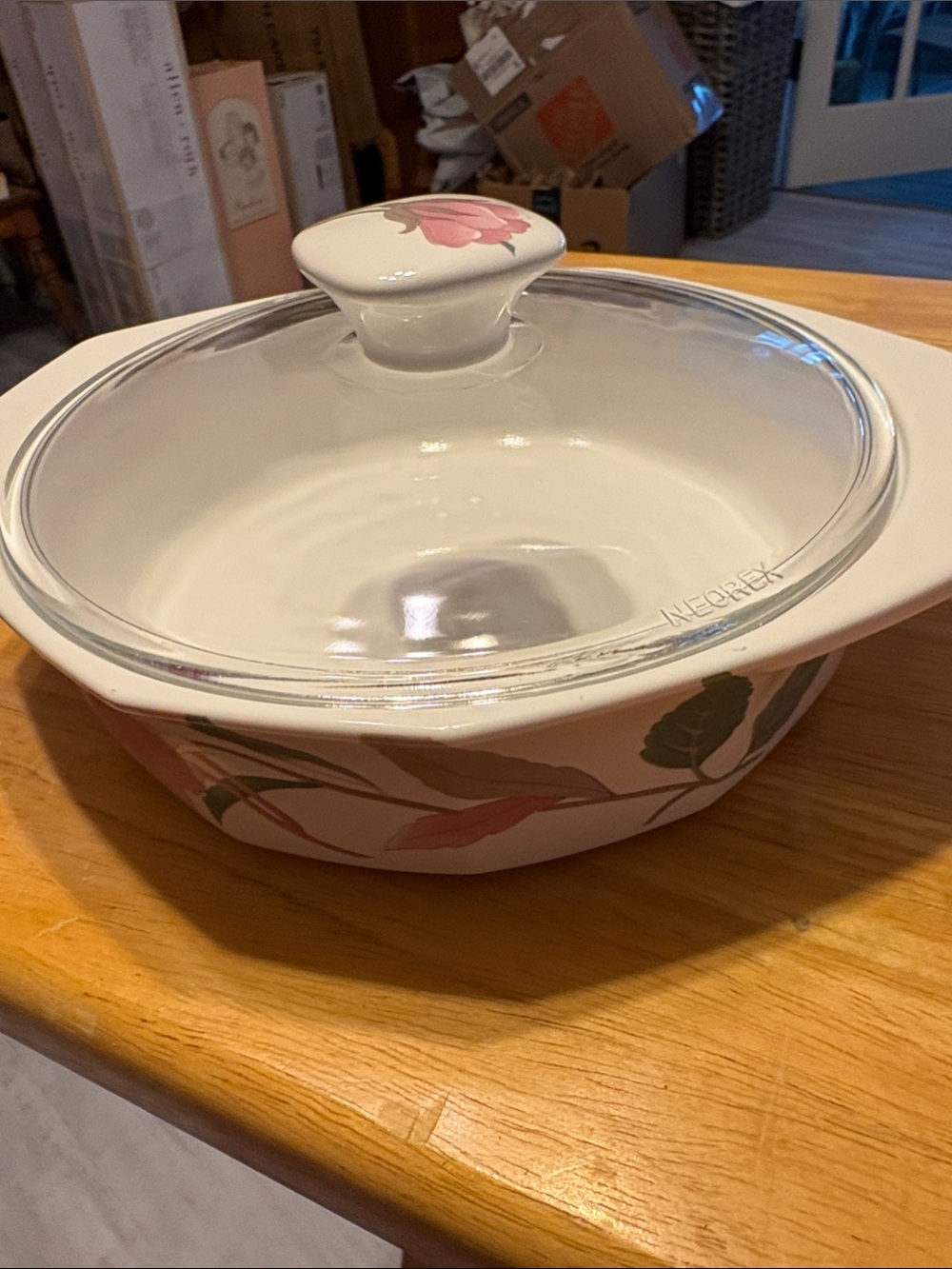 Mikasa silk flowers White Ceramic Casserole Dish with glass lid 2 quarts